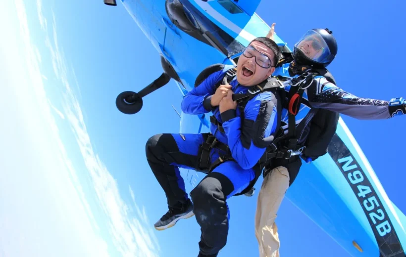 Zanzibar Skydiving: Tandem Jump Thrill Awaits!